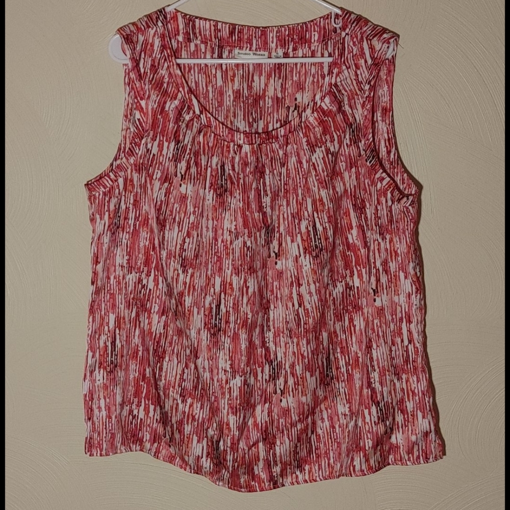 Red/White/Pink/Black Pattern Tank
